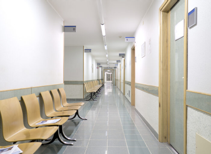 Hospital corridoor with several chairs