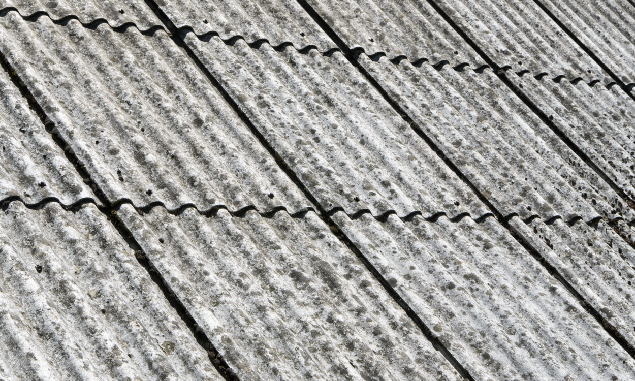 Roofing contaminated with asbestos